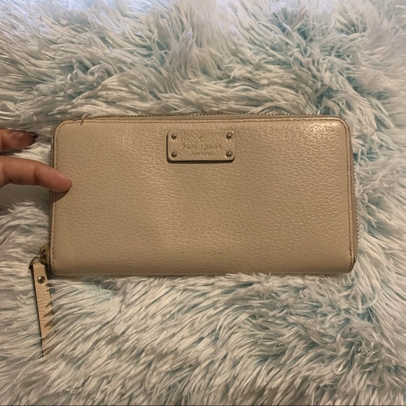 kate spade Handbags - Kate spade ♠️ | wallet